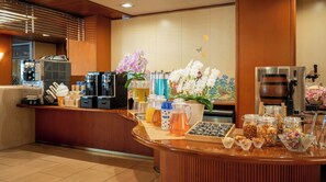 Dining - Single Use Room Assigned | Breakfast Included Ro / Osaki Miyagi (Osaki)