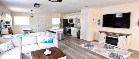 Smart TV, fireplace, video games