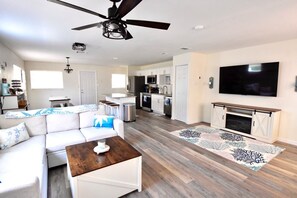 Smart TV, fireplace, video games