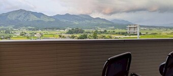 Minamiaso Sauna 5GAKU G5 / Aso-gun Kumamoto