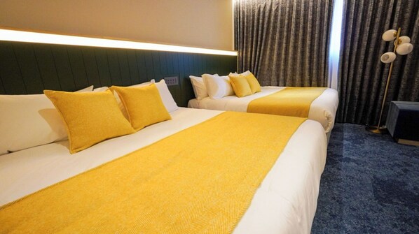1 bedroom, desk, free WiFi, bed sheets