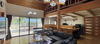 Parking for 3 cars  Approximately 5 minutes by ca / Aso-gun Kumamoto