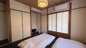 2 bedrooms, free WiFi, bed sheets