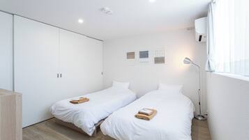 Desk, free WiFi, bed sheets