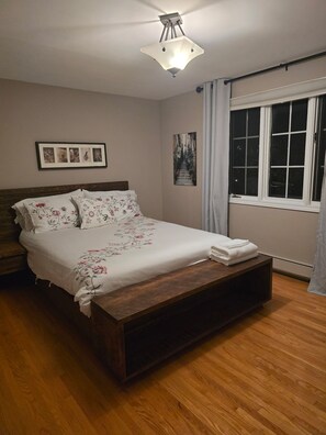 5 chambres, fer et planche à repasser, Wi-Fi gratuit, draps fournis