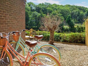 Property grounds - 1 bedroom accommodation in Ruswarp, near Whitby (Ruswarp, near Whitby)