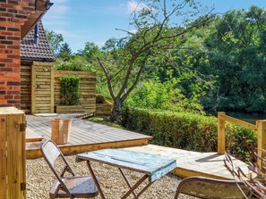Terrace/patio - 1 bedroom accommodation in Ruswarp, near Whitby (Ruswarp, near Whitby)