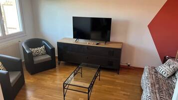 Apartment | Living room