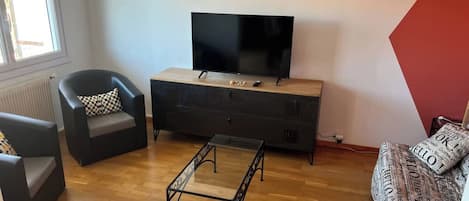 Apartment | Living room