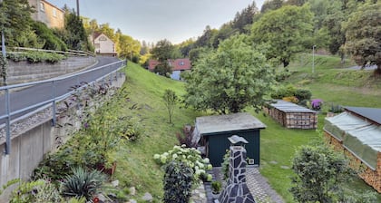 Ferienhaus mit Balkon & Garten im Thüringer Wald
