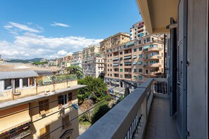 Familie appartement, meerdere slaapkamers (Lovely Apartment Via Nizza) | Terrein van de accommodatie