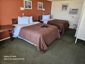 1 chambre, fer et planche Ă repasser, Wi-Fi, literie fournie