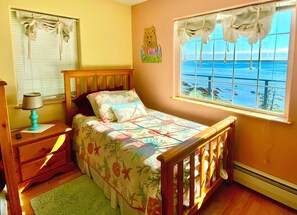 2 Schlafzimmer, Schreibtisch, kostenloses WLAN, Bettwäsche