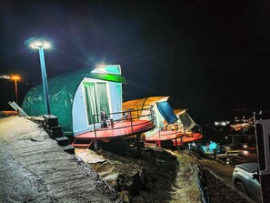 Mirror House | Free WiFi