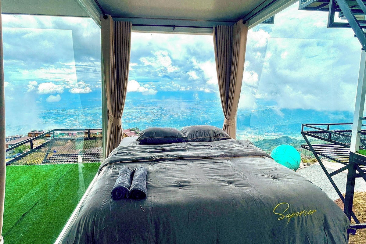 Dome | Free WiFi