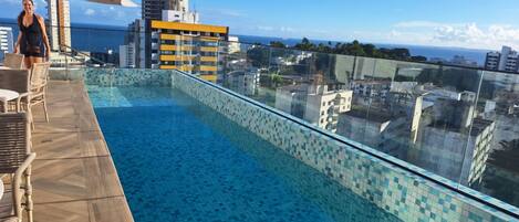 Utomhuspool