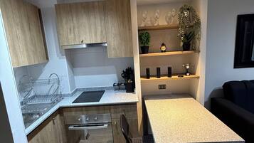 Oven, stovetop