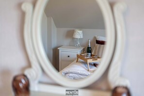 4 soverom, skrivebord, strykejern/-brett og wi-fi