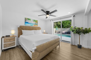 3 bedrooms, desk, iron/ironing board, travel cot - Sleeps 6 • Private Pool • Fire Pit • Game House (Sarasota)