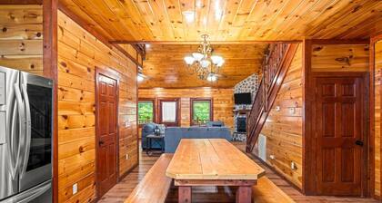 Huge 6BR Cabin! Heated Pool | Hot Tub | Movie Room