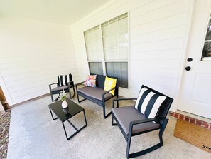 Terrace/patio - Eastgate 3A Pretty in Pink (Hammond)