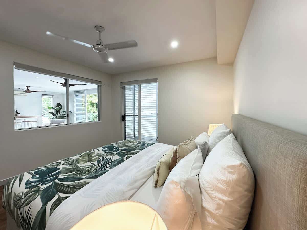 3 bedrooms, iron/ironing board, travel crib, WiFi