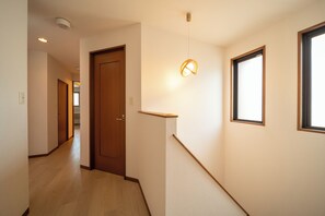 Comfort Condo, Non Smoking | Iron/ironing board, free WiFi