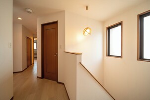 Tabla de planchar con plancha y wifi gratis 