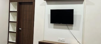 The Divine Cloud Inn