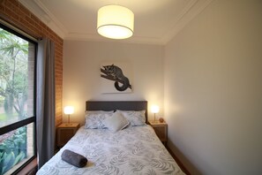 3 bedrooms, Internet