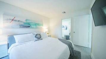 1 bedroom, iron/ironing board, WiFi, bed sheets