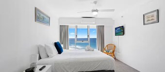 Talisman Beachfront 16th Floor 49