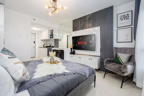 1 habitación, tabla de planchar con plancha, wifi gratis y ropa de cama 
