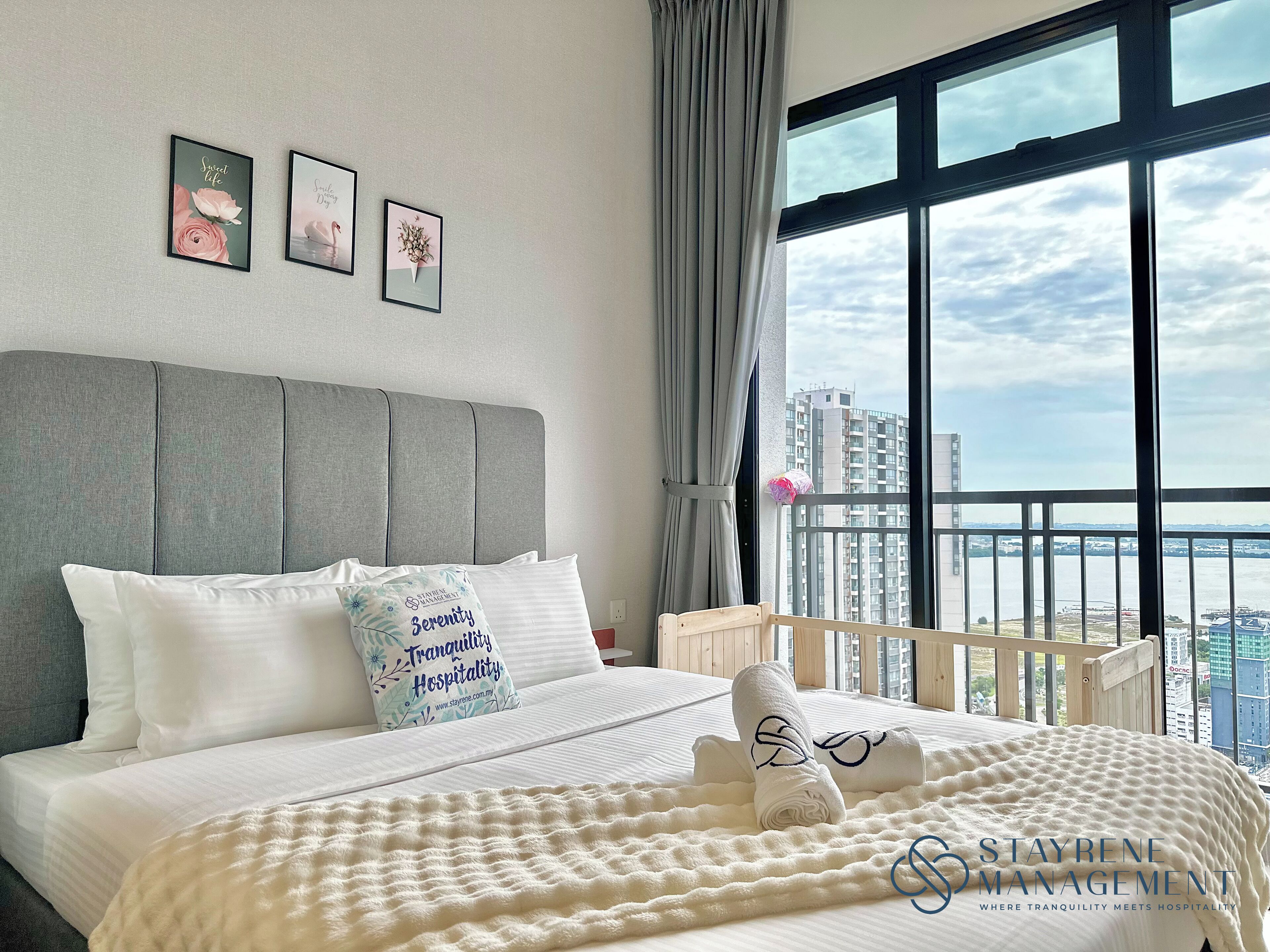 Iron/ironing board, free WiFi