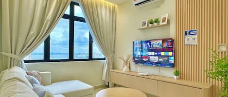 Apartament exclusiu, 3 dormitoris, balcó, vistes a la ciutat | Sala d'estar