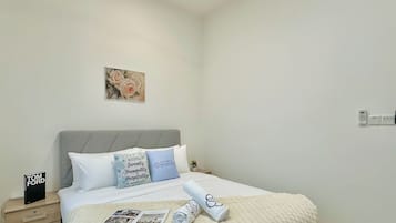 Iron/ironing board, free WiFi