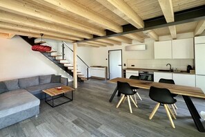 Smart-TV, Kamin