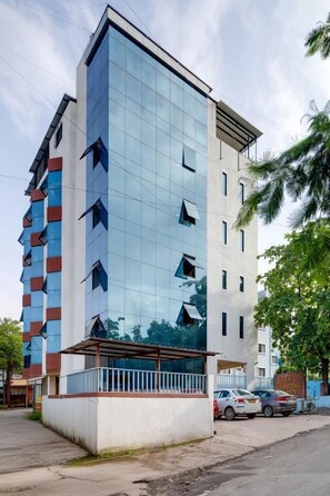 Property entrance - One Tree Stays Kharadi (Pune)