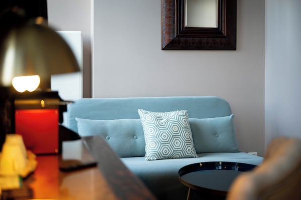 Deluxe Double Room | In-room safe, desk, laptop workspace, iron/ironing board