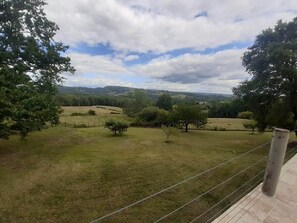 Property grounds - Quiet country house (Allassac)