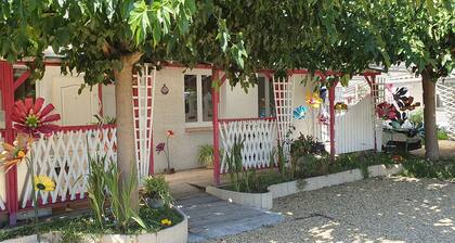 AU RENDEZ-VOUS DES ARTS