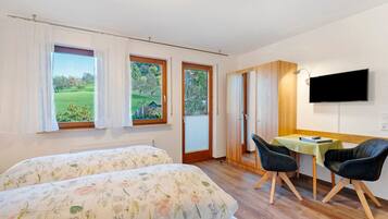 1 slaapkamer, een strijkplank/strijkijzer, wifi, beddengoed