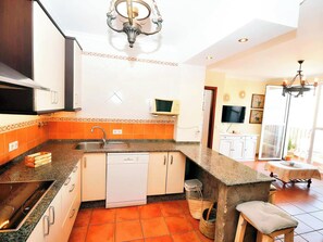 Apartment | Private kitchen