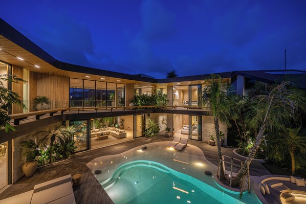 Luxury Villa, Pool View | Balcony