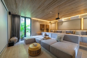 Theatre show - Casa Alyce - Masterpiece 5BR in Umalas (Kerobokan)