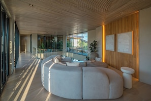 Villa Luxe, vue piscine | Coin séjour