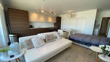 Iron/ironing board, Internet