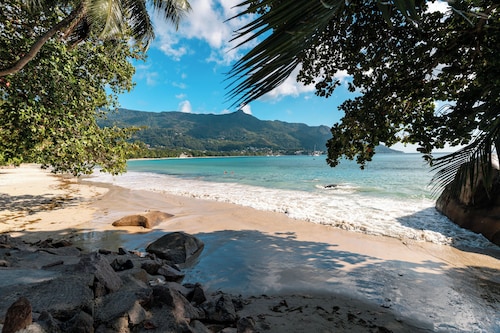 Beach House Beau Vallon