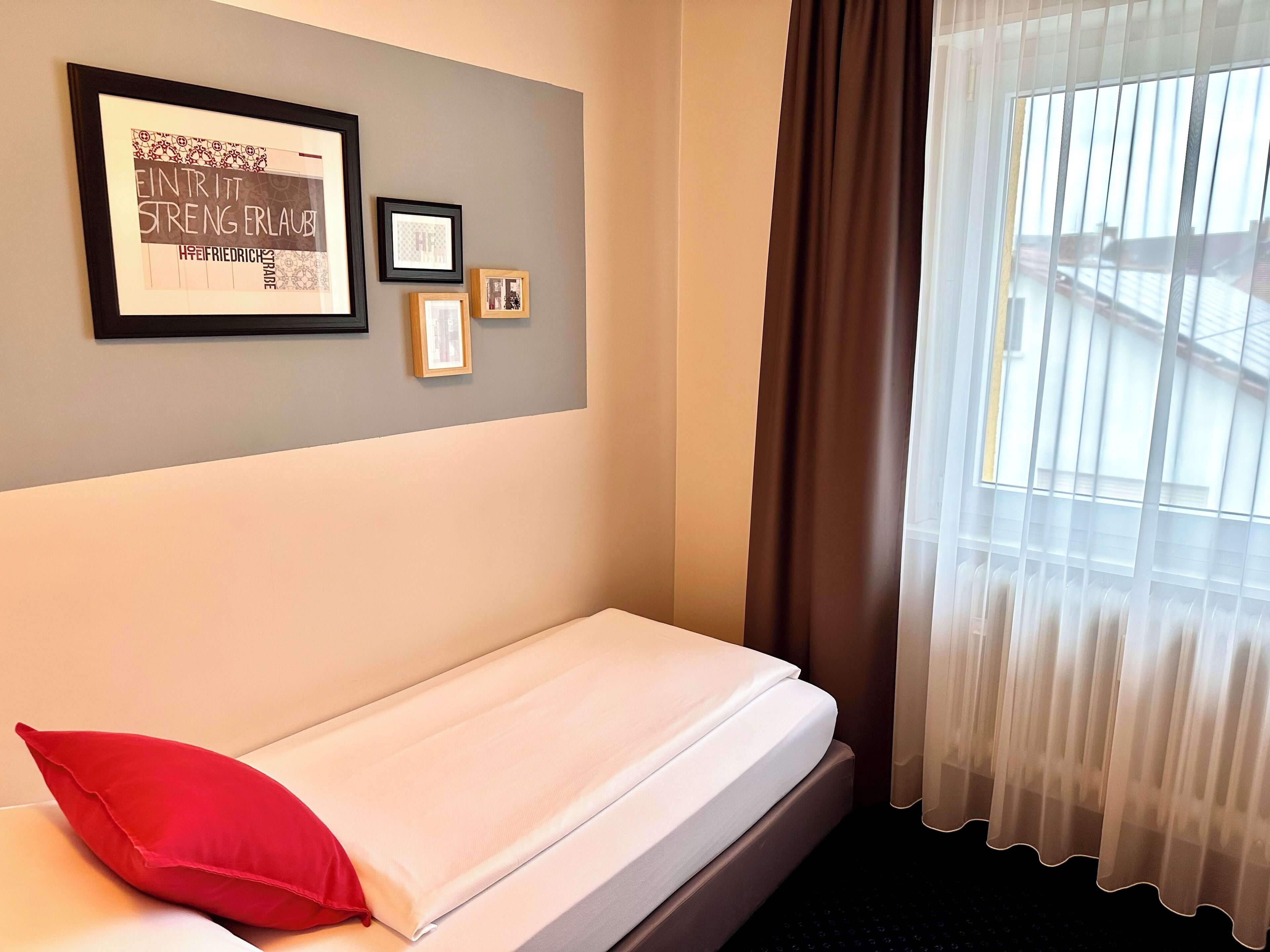 クラシック シングルルーム | デスク、ノートパソコン用作業スペース、WiFi (無料)