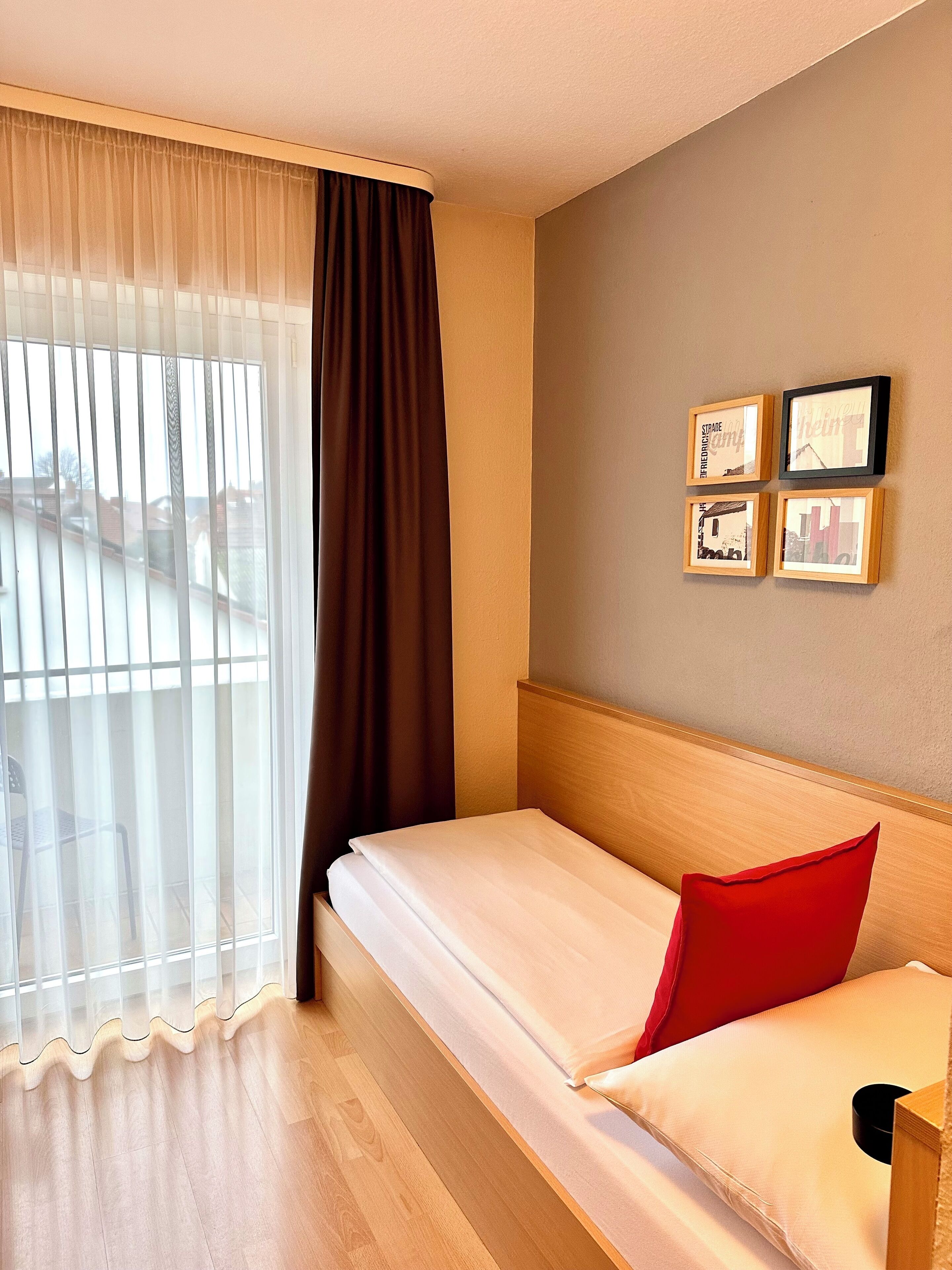 クラシック シングルルーム | デスク、ノートパソコン用作業スペース、WiFi (無料)